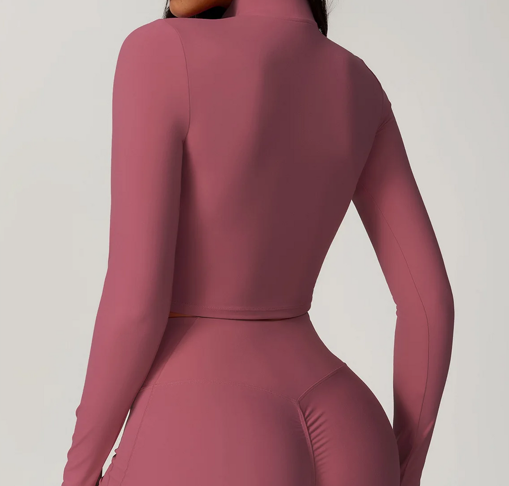 Essential Zip Crop